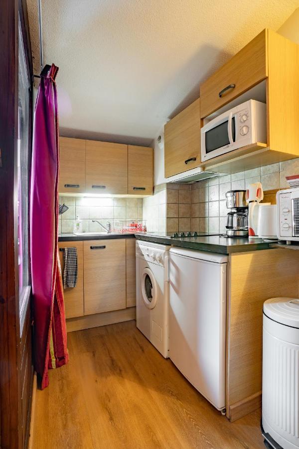 Grand Studio Tout Confort Pour 4 Personnes Brides-les-Bains Exterior foto