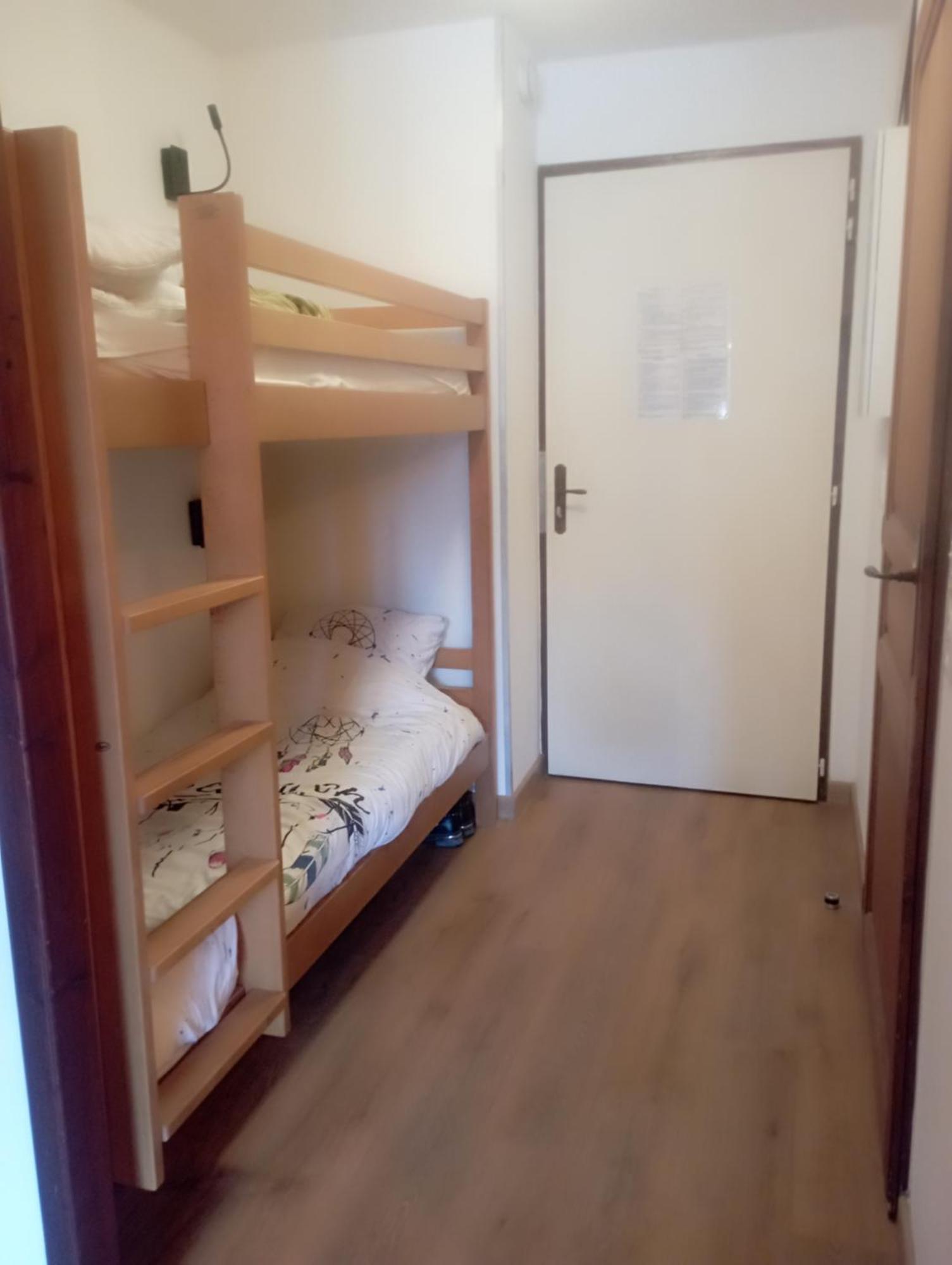 Grand Studio Tout Confort Pour 4 Personnes Brides-les-Bains Exterior foto